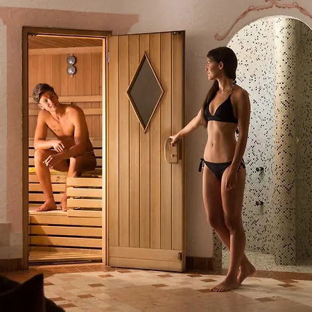 Garni Aritz 4*