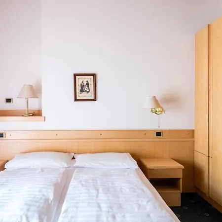 Hotel Garni Aritz 4*